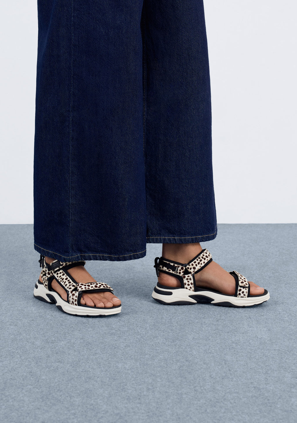 Flame Sandal Strips Dotty