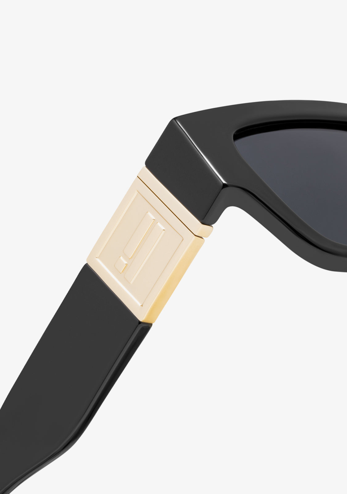 Emblem SQ Black / Smoke