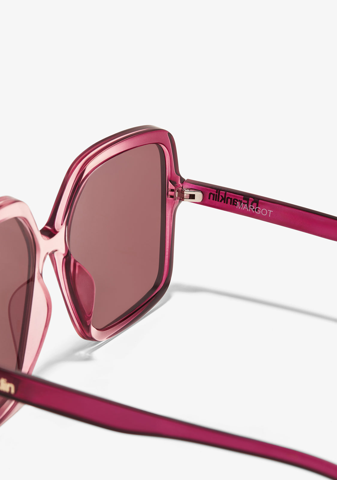 Margot Gradient Wine / Wine