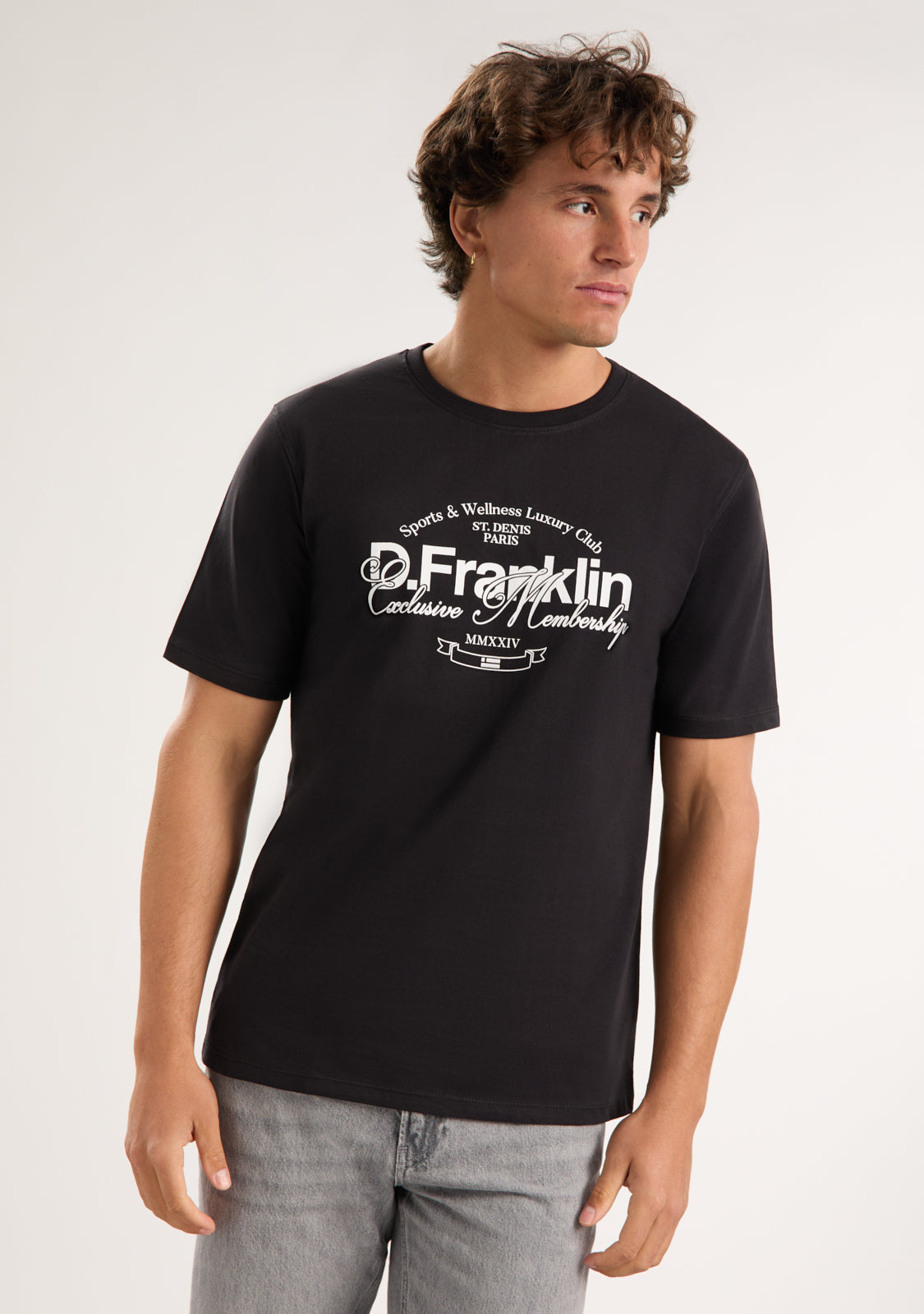 St. Denis Village T-Shirt Black / White