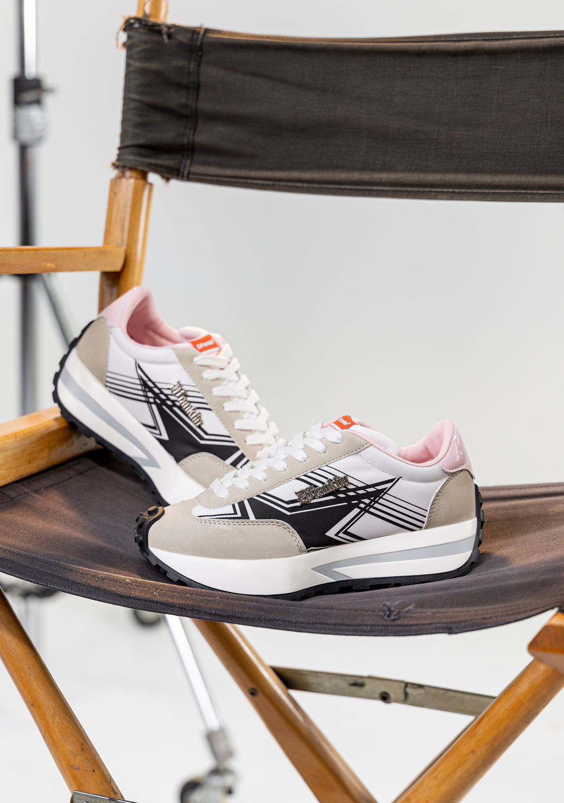 Meteoro Star White / Black