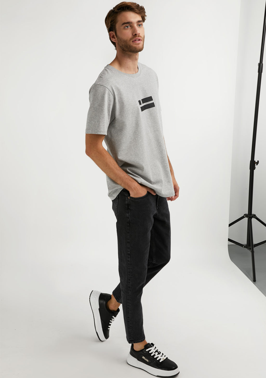 Flag T-Shirt Grey / Black