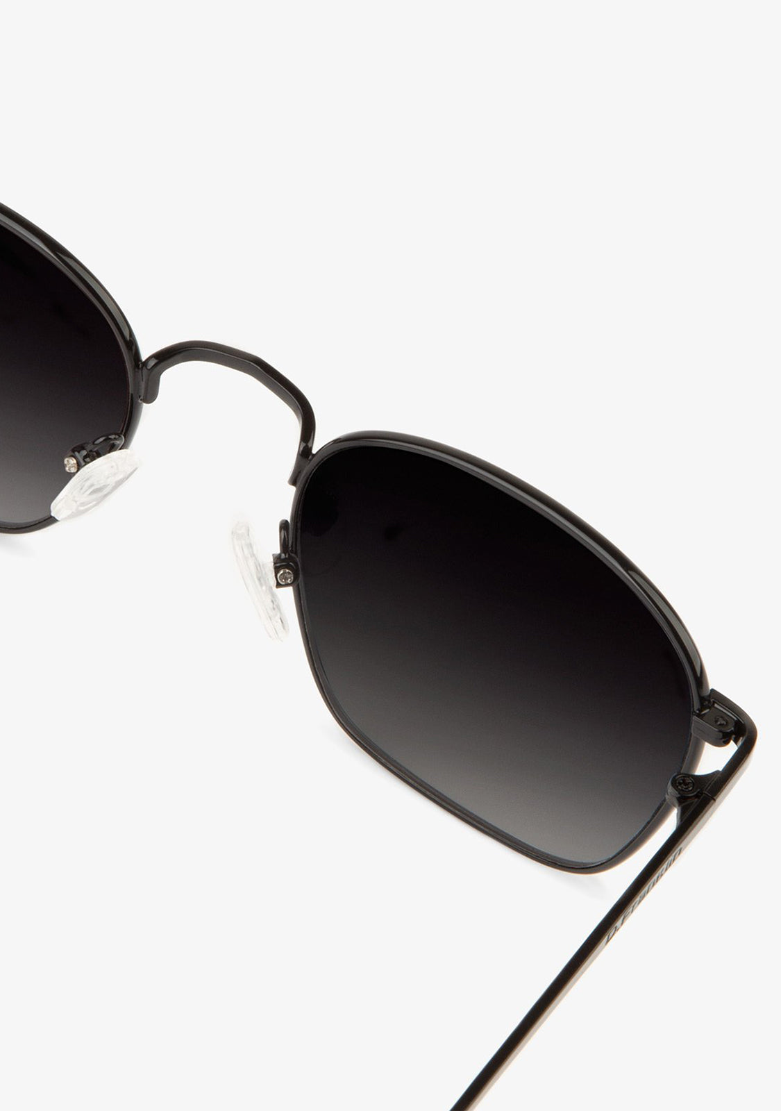 Classic Metal Square Black / Grad Black