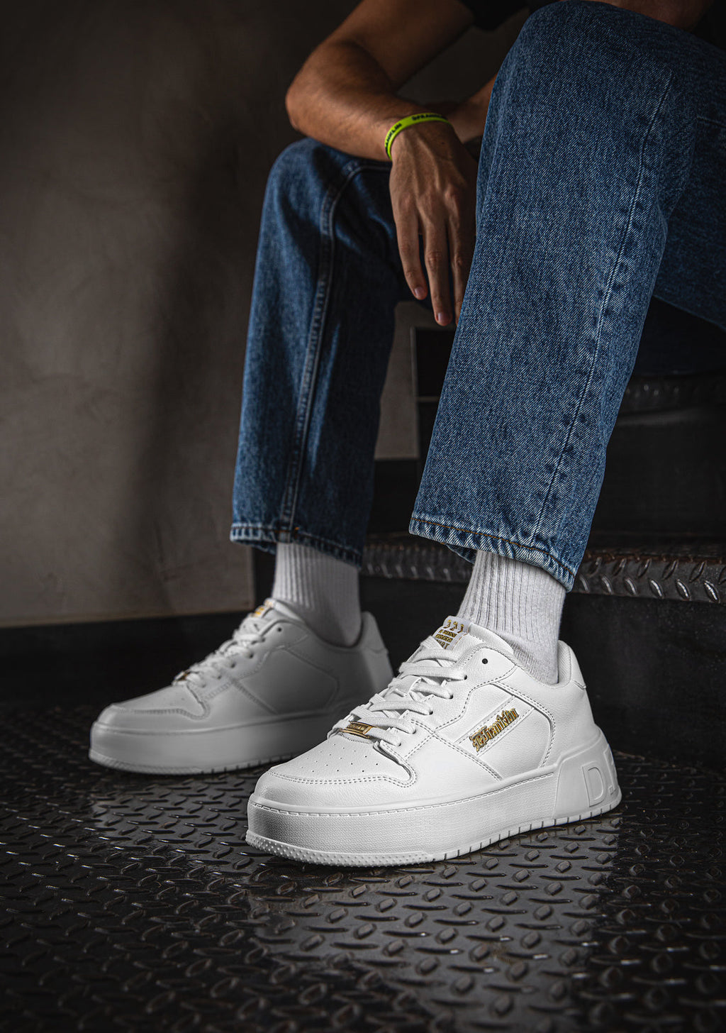Low Court White
