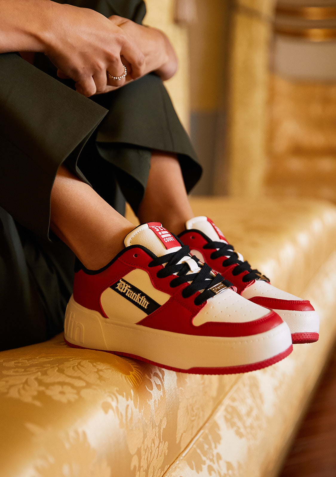 Low Court Red